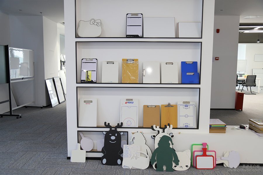 簡述文具的發(fā)展歷程和多樣性演變