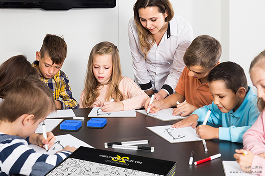 dry-erase-lapboard-for-students